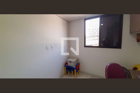 Apartamento à venda com 92m², 3 quartos e 2 vagasQuarto 2