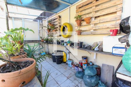 Casa à venda com 350m², 3 quartos e 2 vagasVaranda 