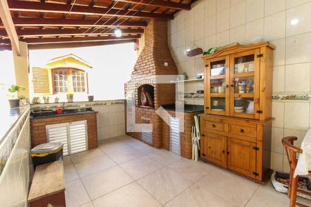 Casa à venda com 350m², 3 quartos e 2 vagasChurrasqueira