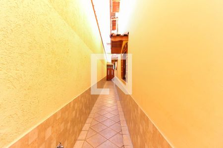 Casa à venda com 350m², 3 quartos e 2 vagasCorredor Externo