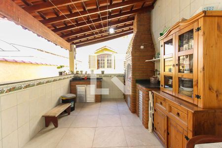 Casa à venda com 350m², 3 quartos e 2 vagasChurrasqueira