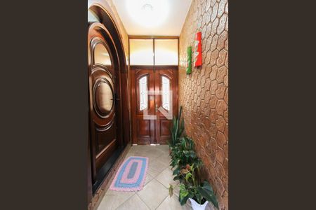 Casa à venda com 350m², 3 quartos e 2 vagasEntrada