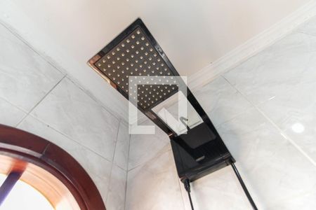 Casa à venda com 350m², 3 quartos e 2 vagasBanheiro Social