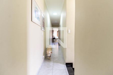 Casa à venda com 350m², 3 quartos e 2 vagasCorredor