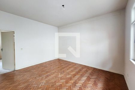 Casa para alugar com 630m², 5 quartos e 6 vagasQuarto 2