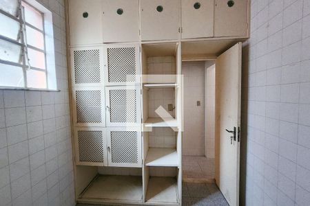 Casa para alugar com 630m², 5 quartos e 6 vagasQuarto de Serviço