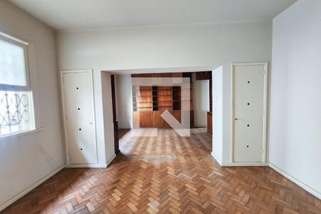 Casa para alugar com 630m², 5 quartos e 6 vagasSuíte 2