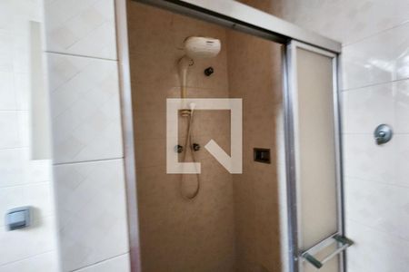 Casa para alugar com 630m², 5 quartos e 6 vagasBanheiro da Suíte 2