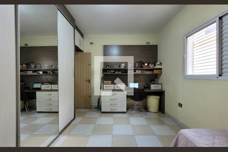 Casa à venda com 470m², 3 quartos e 3 vagasSuíte 2