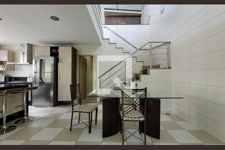 Casa à venda com 470m², 3 quartos e 3 vagasCozinha