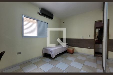 Casa à venda com 470m², 3 quartos e 3 vagasSuíte 2