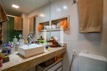 Apartamento à venda com 160m², 3 quartos e 2 vagasBanheiro da Suíte