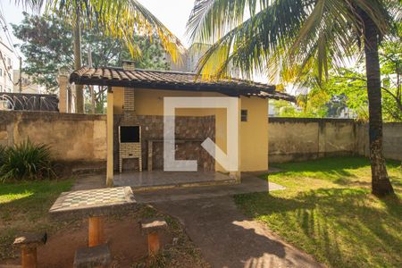 Apartamento para alugar com 35m², 2 quartos e sem vagaÁrea comum - Churrasqueira