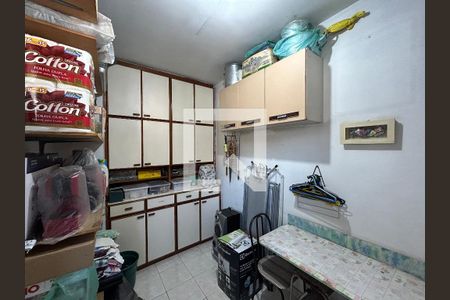 Apartamento à venda com 76m², 2 quartos e 1 vagaQuarto de Serviço