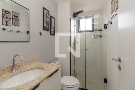 Banheiro de kitnet/studio para alugar com 1 quarto, 27m² em Santa Ifigênia, São Paulo