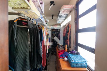 Casa à venda com 250m², 4 quartos e 1 vagaCloset da Suíte 2