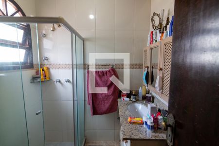 Casa à venda com 250m², 4 quartos e 1 vagaBanheiro da Suíte 2