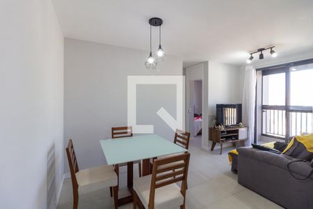 Sala de apartamento à venda com 2 quartos, 48m² em Centro, Osasco
