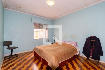 Casa à venda com 200m², 4 quartos e 6 vagas Casa à venda com 200m², 4 quartos e 6 vagasQuarto 3 - Suíte