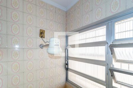 Casa à venda com 200m², 4 quartos e 6 vagas Casa à venda com 200m², 4 quartos e 6 vagasDetalhe Banheiro - Social