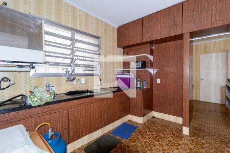 Casa à venda com 200m², 4 quartos e 6 vagas Casa à venda com 200m², 4 quartos e 6 vagasCozinha