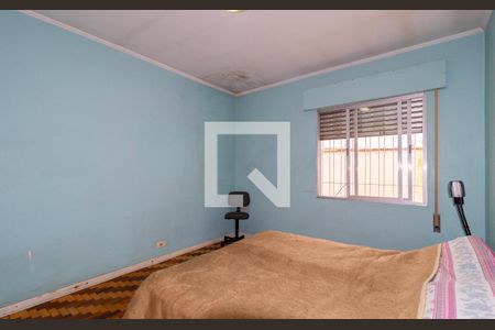 Casa à venda com 200m², 4 quartos e 6 vagas Casa à venda com 200m², 4 quartos e 6 vagasQuarto 3 - Suíte