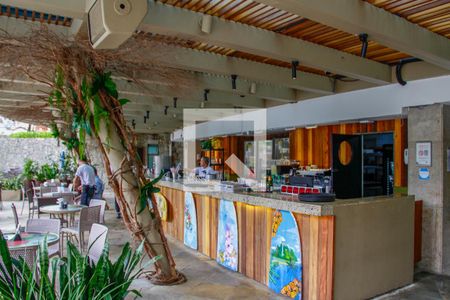 Apartamento para alugar com 52m², 1 quarto e 1 vaga Apartamento para alugar com 52m², 1 quarto e 1 vagaBar