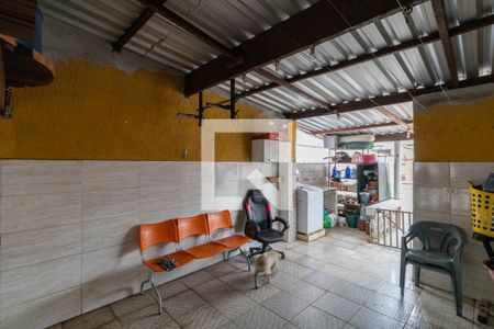 Casa para alugar com 150m², 3 quartos e 1 vaga Casa para alugar com 150m², 3 quartos e 1 vagaTerraço