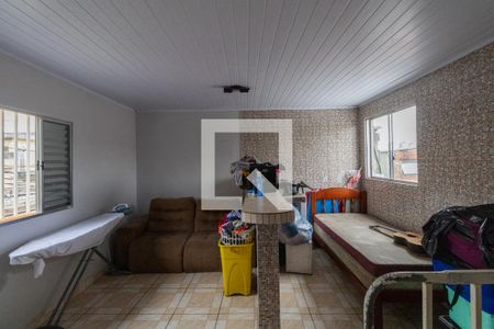 Casa para alugar com 150m², 3 quartos e 1 vaga Casa para alugar com 150m², 3 quartos e 1 vagaQuarto de Serviço 2