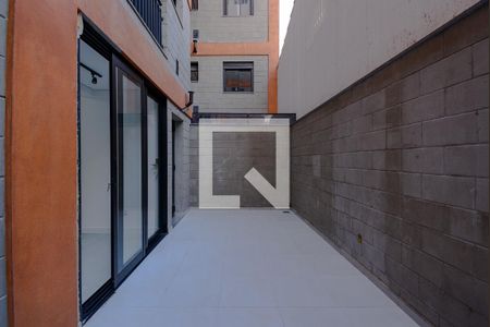 Apartamento para alugar com 75m², 2 quartos e 2 vagasquintal - acesso aos quartos ,sala e cozinha