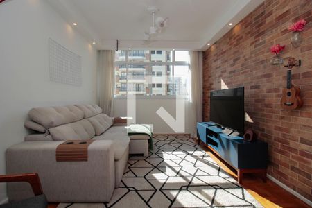 Apartamento para alugar com 3 quartos, 98m² em Cerqueira César, São Paulo