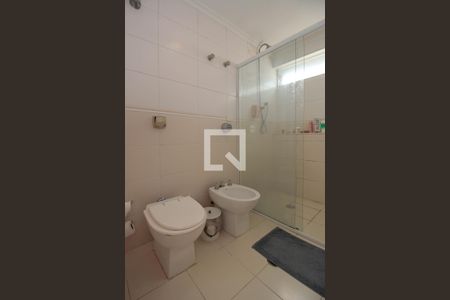 Banheiro da Suíte de apartamento para alugar com 3 quartos, 98m² em Cerqueira César, São Paulo