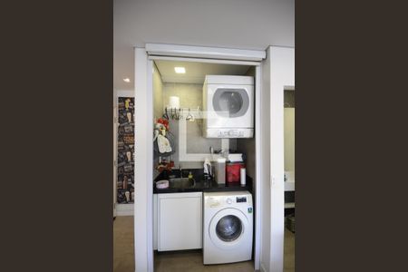 Apartamento à venda com 78m², 2 quartos e 2 vagasÁrea de Serviço