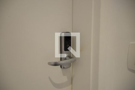 Apartamento à venda com 78m², 2 quartos e 2 vagasFechadura Digital