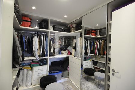 Apartamento à venda com 78m², 2 quartos e 2 vagasCloset