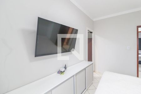 Casa à venda com 435m², 3 quartos e 2 vagas Casa à venda com 435m², 3 quartos e 2 vagasSuíte