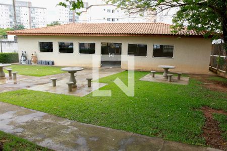 Apartamento para alugar com 46m², 2 quartos e 1 vaga Apartamento para alugar com 46m², 2 quartos e 1 vagaÁrea comum - Salão de festas