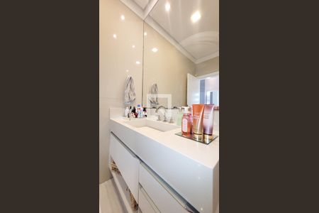 Casa de condomínio à venda com 329m², 4 quartos e 4 vagasBanheiro Suite 3