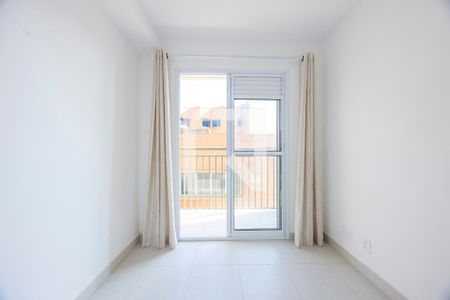 Sala de apartamento para alugar com 1 quarto, 27m² em Jardim Caravelas, São Paulo