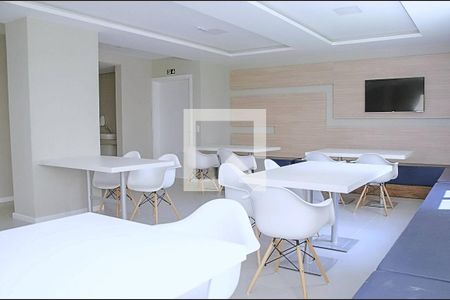 Apartamento à venda com 76m², 3 quartos e 2 vagasÁrea comum - Salão de festas