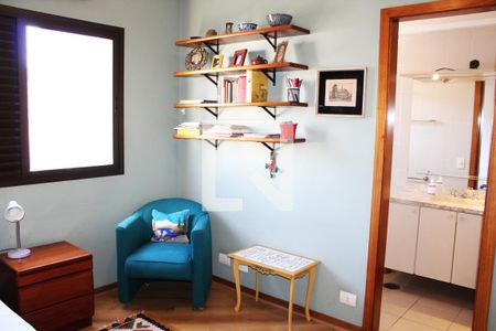 Apartamento à venda com 280m², 3 quartos e 4 vagasSuíte 2