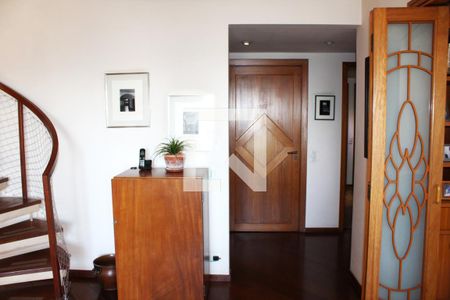 Apartamento à venda com 280m², 3 quartos e 4 vagasPorta de entrada