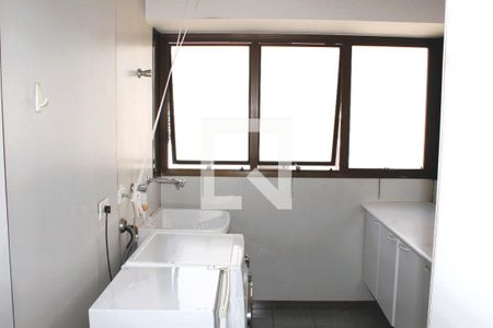Apartamento à venda com 280m², 3 quartos e 4 vagasÁrea de Serviço
