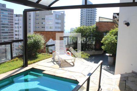 Apartamento à venda com 280m², 3 quartos e 4 vagasPiscina