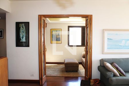 Antigo Quarto / Sala TV de apartamento à venda com 3 quartos, 280m² em Perdizes, São Paulo