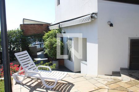 Apartamento à venda com 280m², 3 quartos e 4 vagasPiscina