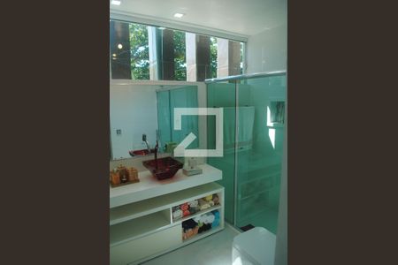 Casa para alugar com 400m², 4 quartos e 3 vagasBanheiro da Suíte 1