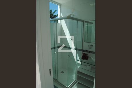 Casa para alugar com 400m², 4 quartos e 3 vagasBanheiro do Quarto