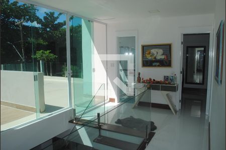 Casa para alugar com 400m², 4 quartos e 3 vagasDetalhes da Escada 