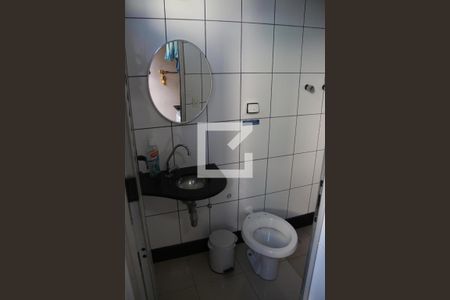 Casa para alugar com 250m², 3 quartos e 6 vagasBanheiro de Serviço